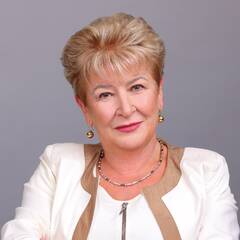 Ewa Jakubczyk-Cały